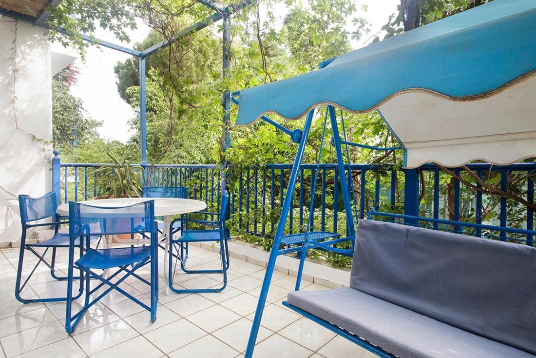 غزيلوكاسترون Daphne'S Club Hotel Apartments المظهر الخارجي الصورة