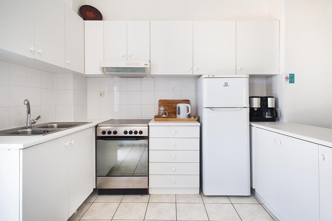 غزيلوكاسترون Daphne'S Club Hotel Apartments المظهر الخارجي الصورة