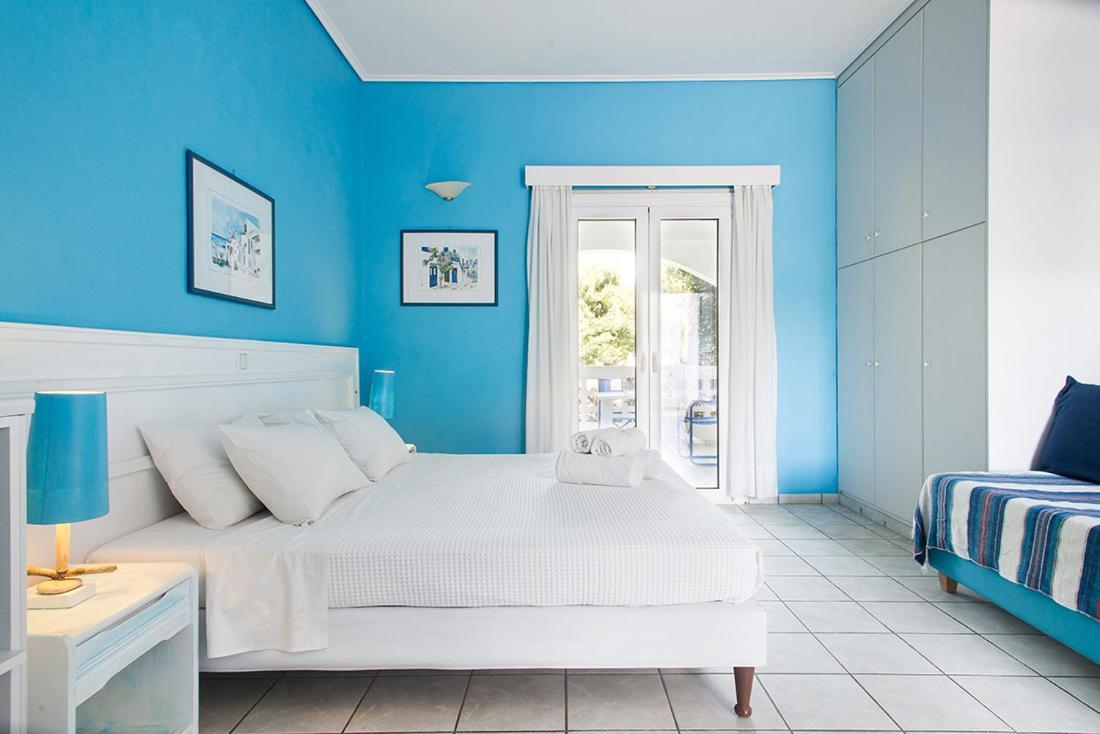 غزيلوكاسترون Daphne'S Club Hotel Apartments المظهر الخارجي الصورة