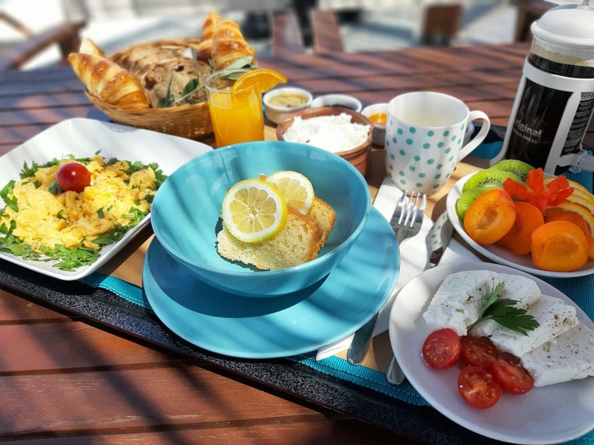 غزيلوكاسترون Daphne'S Club Hotel Apartments المظهر الخارجي الصورة
